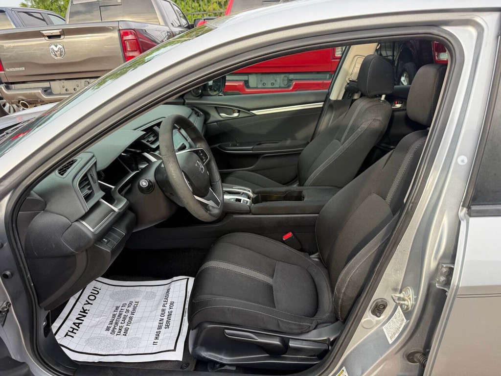 Honda Civic Sedan Vehicle Full-screen Gallery Image 07