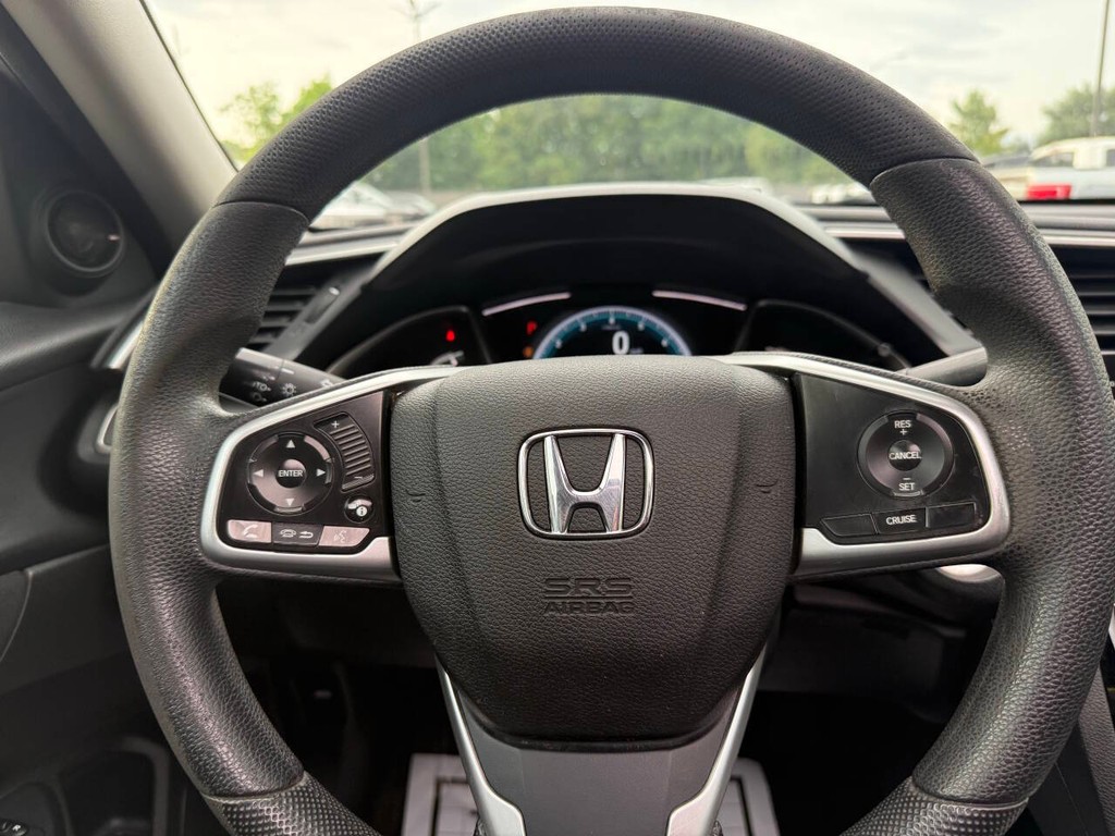 Honda Civic Sedan Vehicle Full-screen Gallery Image 23