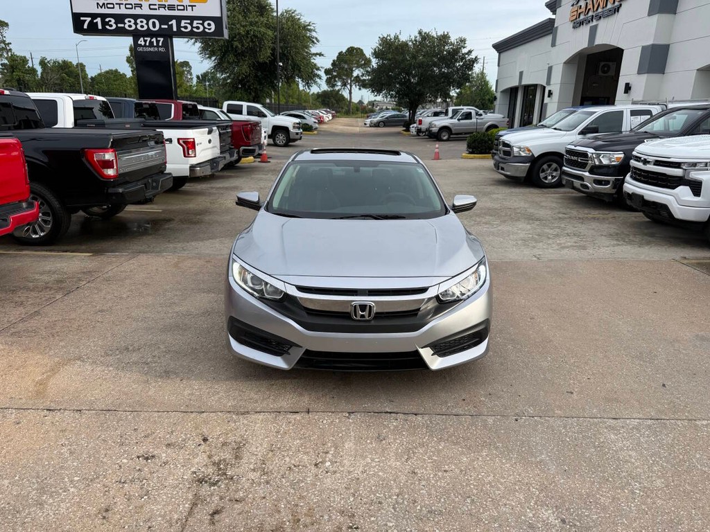 Honda Civic Sedan Vehicle Full-screen Gallery Image 38