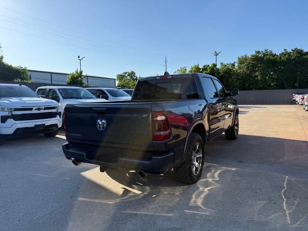 Ram 1500 Vehicle Full-screen Gallery Image 05