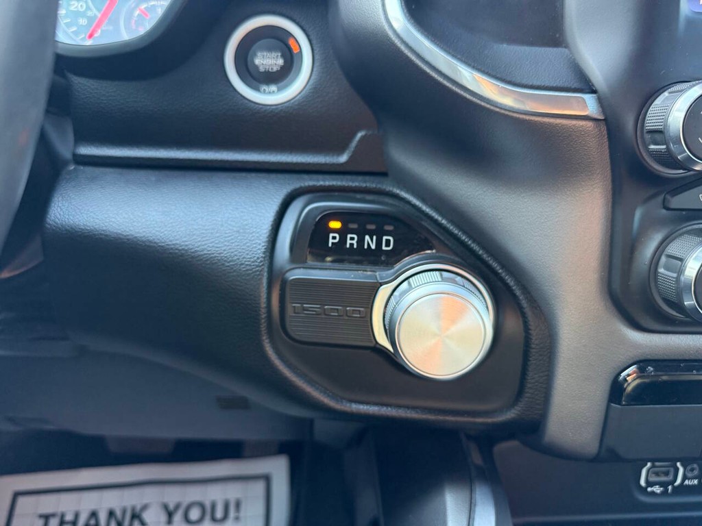 Ram 1500 Vehicle Full-screen Gallery Image 29