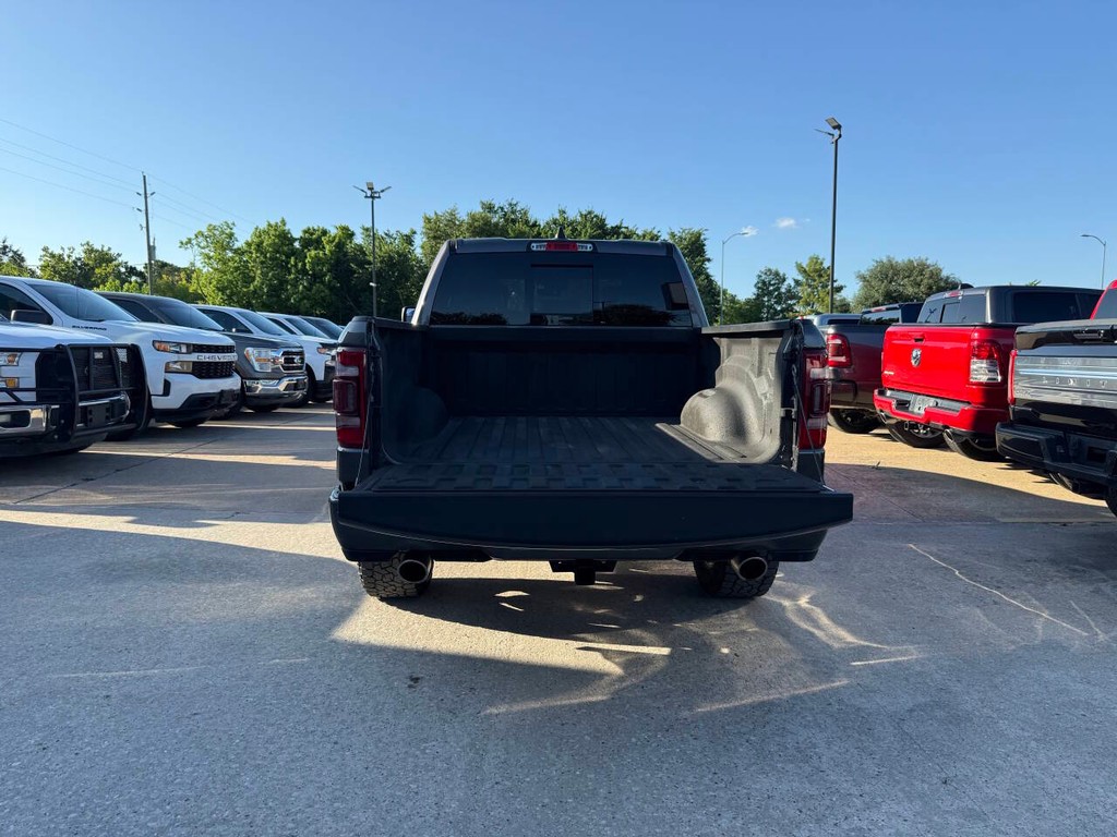 Ram 1500 Vehicle Full-screen Gallery Image 38