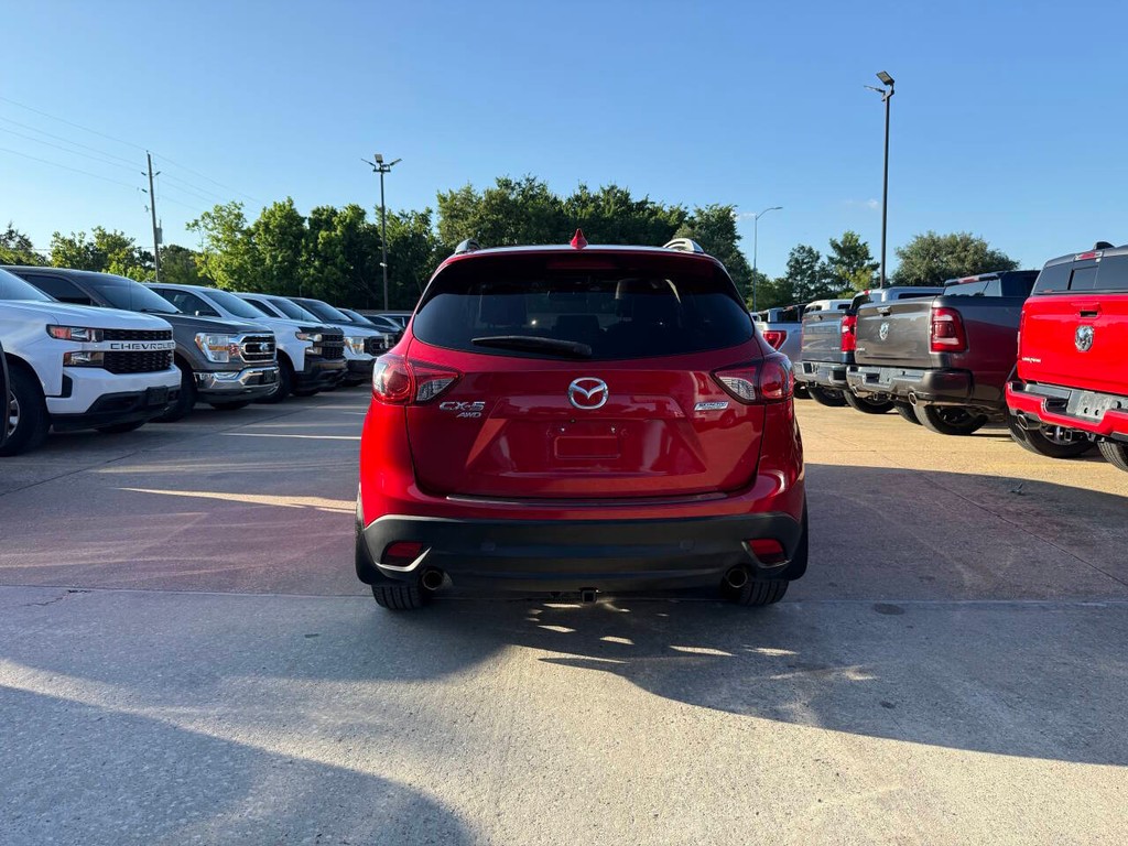 Mazda CX-5 Vehicle Full-screen Gallery Image 39