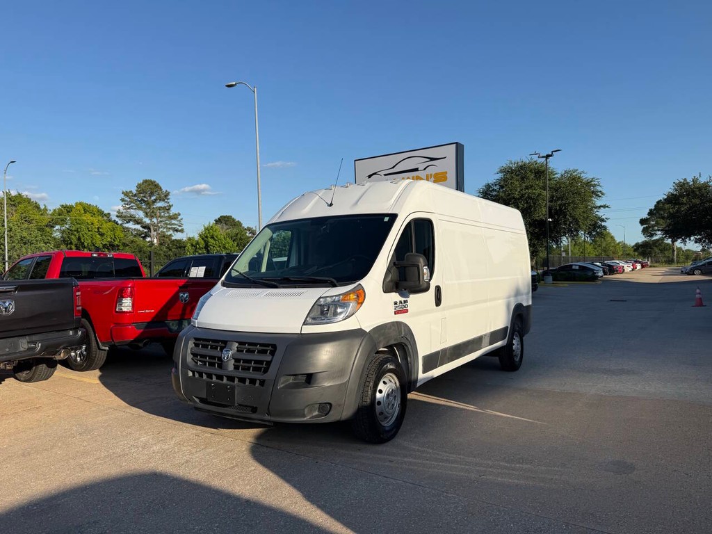 Ram ProMaster Cargo Van Vehicle Full-screen Gallery Image 03