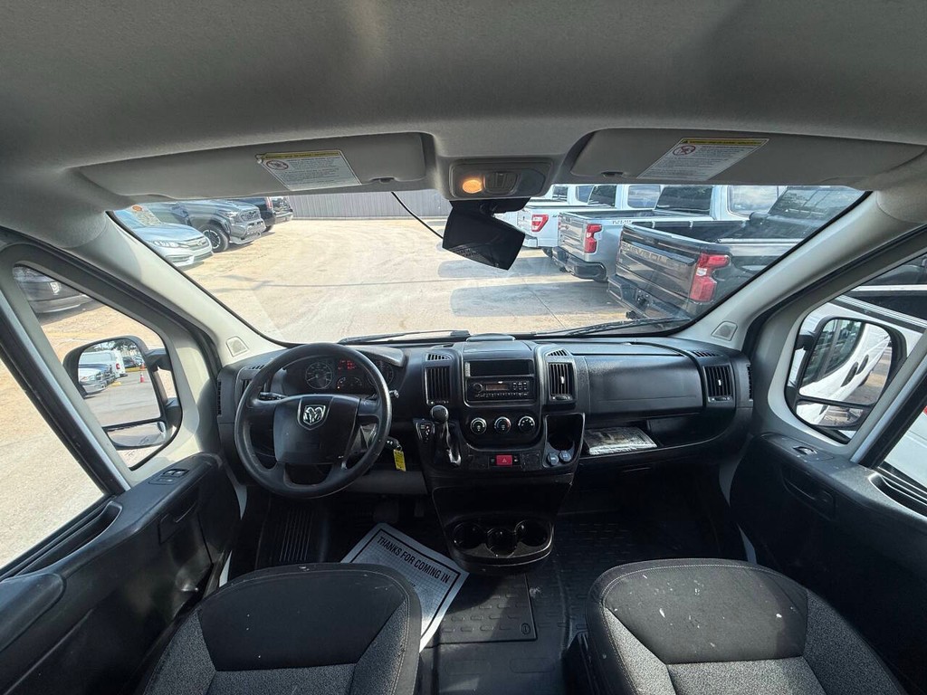 Ram ProMaster Cargo Van Vehicle Full-screen Gallery Image 13