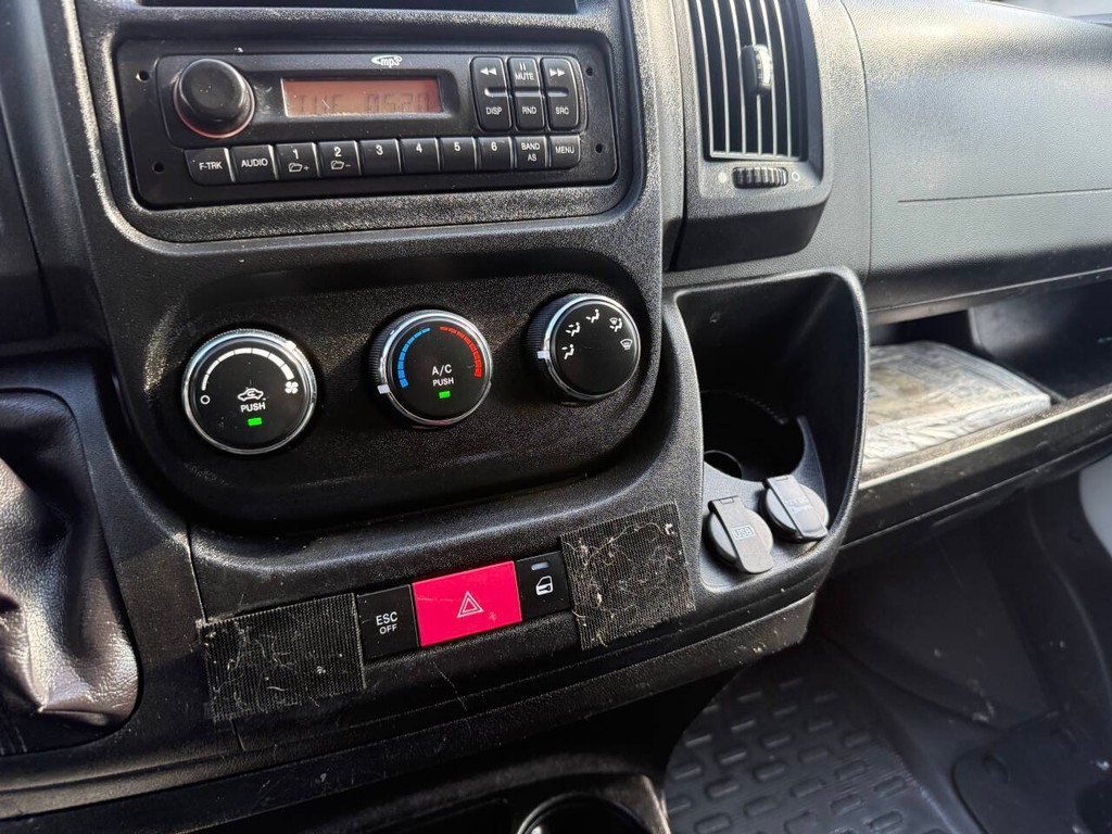Ram ProMaster Cargo Van Vehicle Full-screen Gallery Image 20
