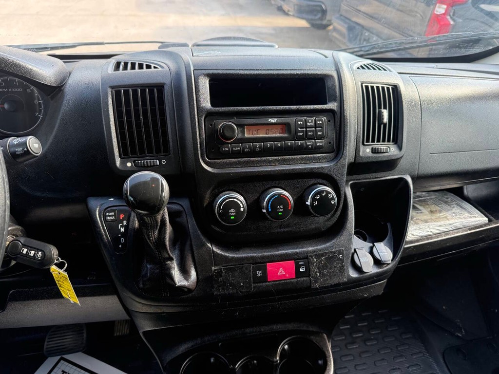 Ram ProMaster Cargo Van Vehicle Full-screen Gallery Image 21