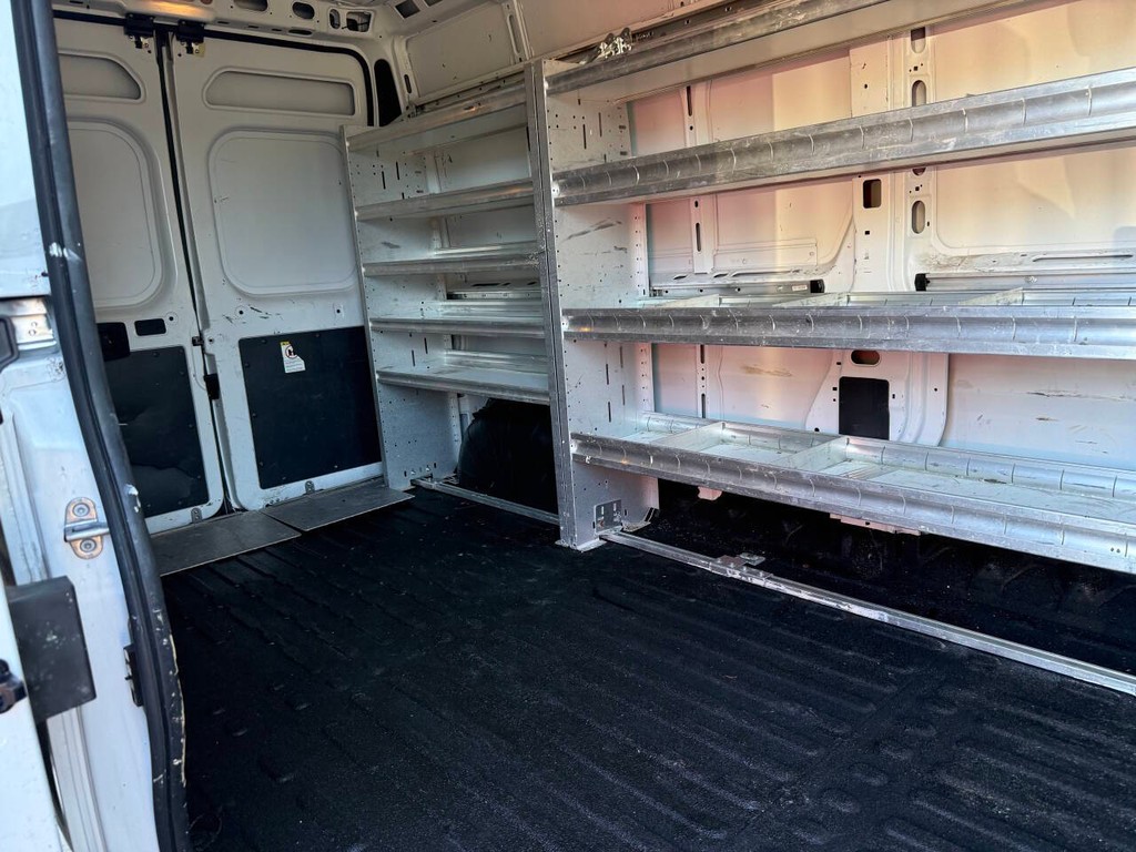 Ram ProMaster Cargo Van Vehicle Full-screen Gallery Image 22