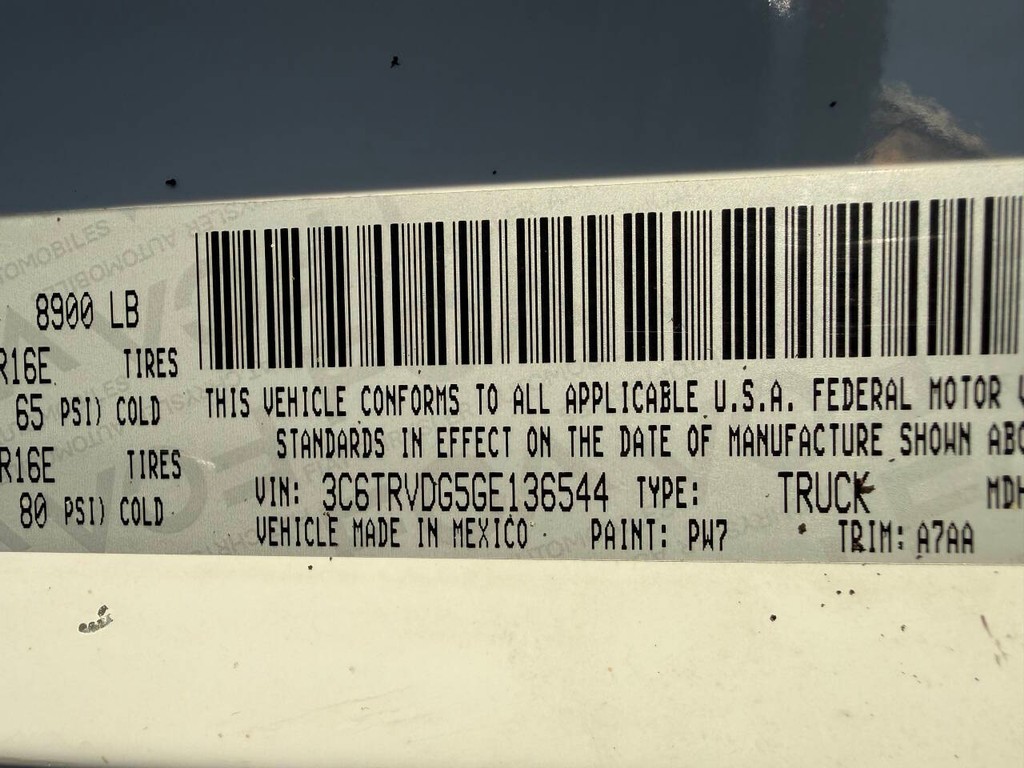 Ram ProMaster Cargo Van Vehicle Full-screen Gallery Image 29
