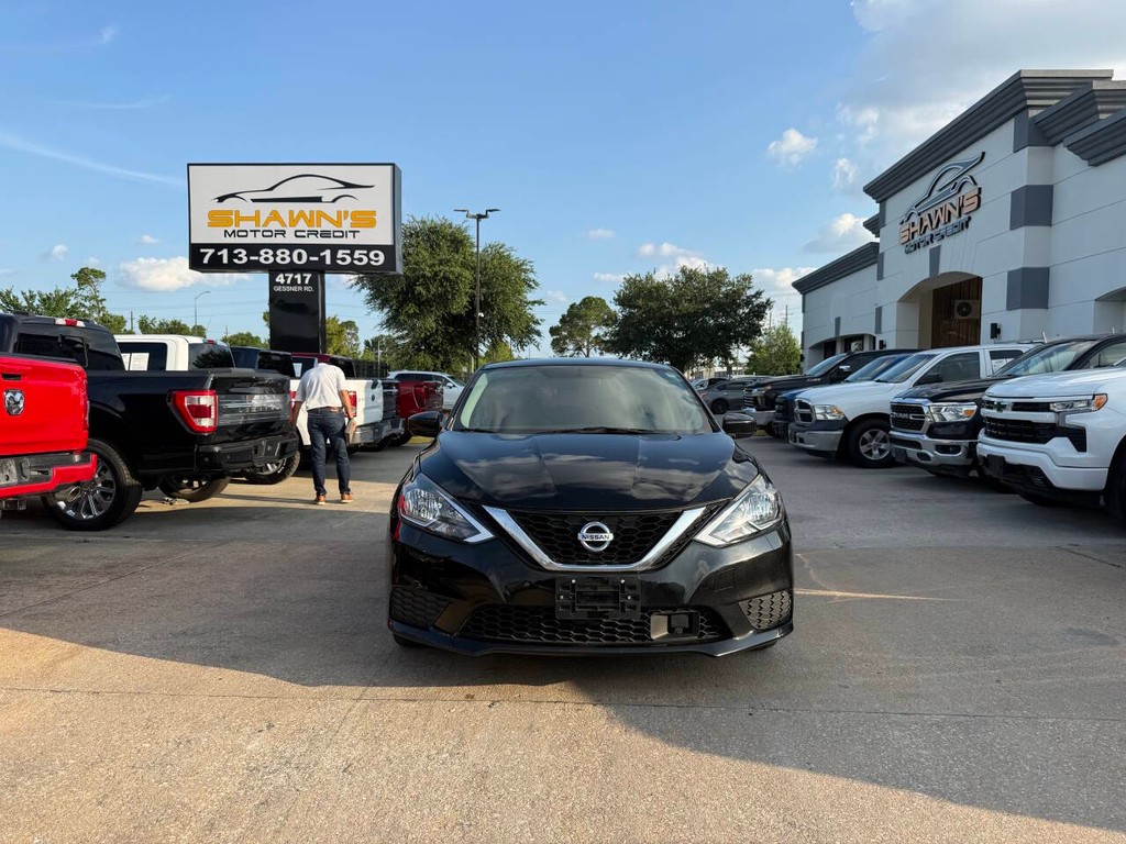 Nissan Sentra Vehicle Full-screen Gallery Image 39