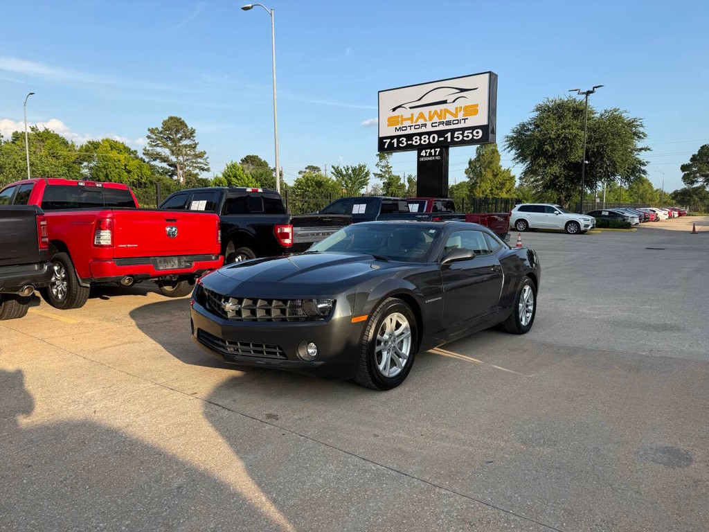 Chevrolet Camaro Vehicle Full-screen Gallery Image 03
