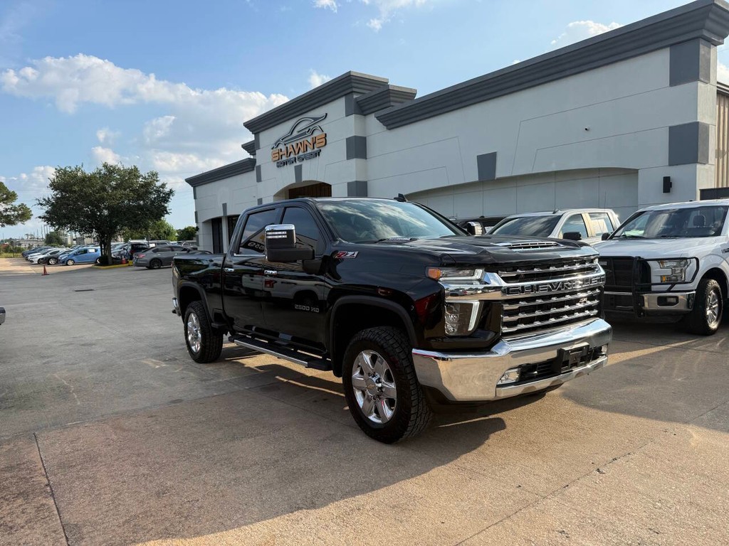Chevrolet Silverado 2500HD Vehicle Full-screen Gallery Image 02