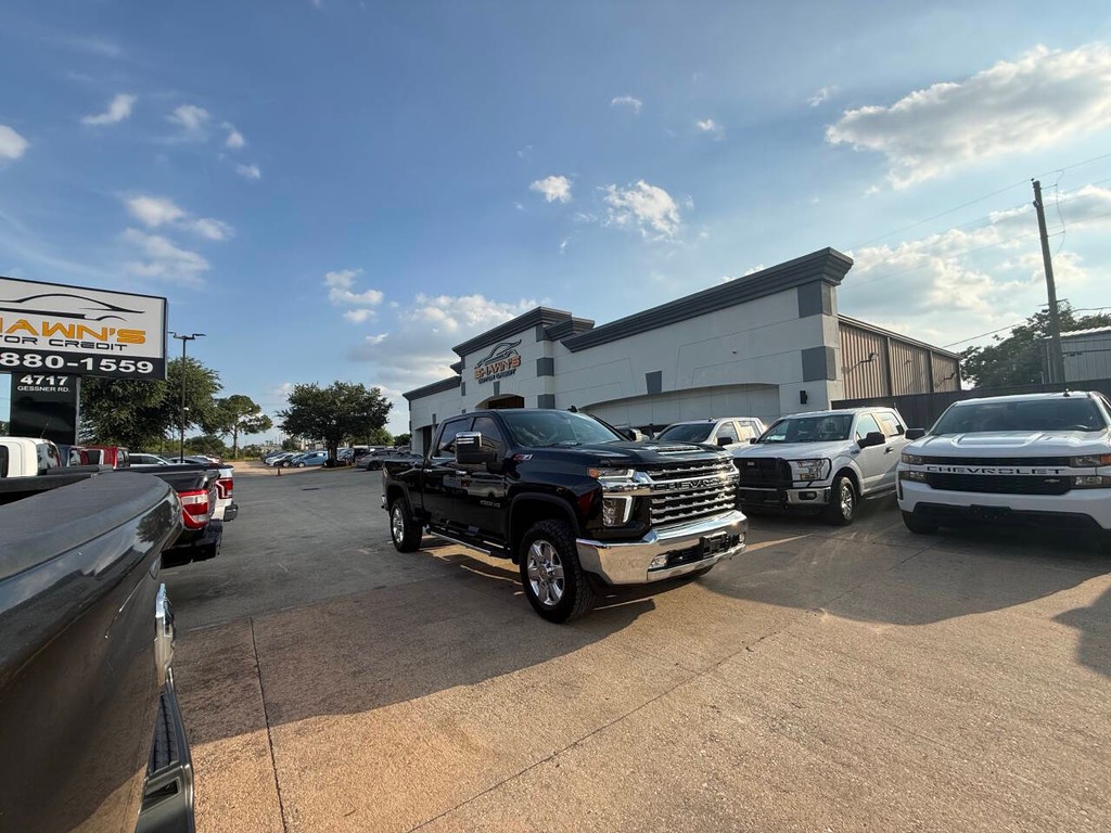 Chevrolet Silverado 2500HD Vehicle Full-screen Gallery Image 44