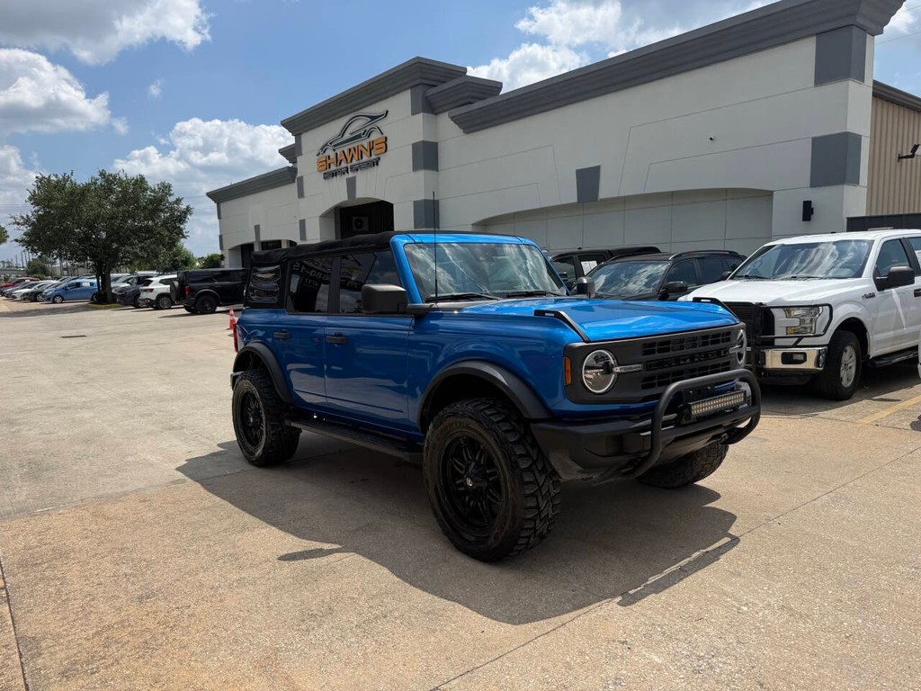 Ford Bronco Vehicle Full-screen Gallery Image 42