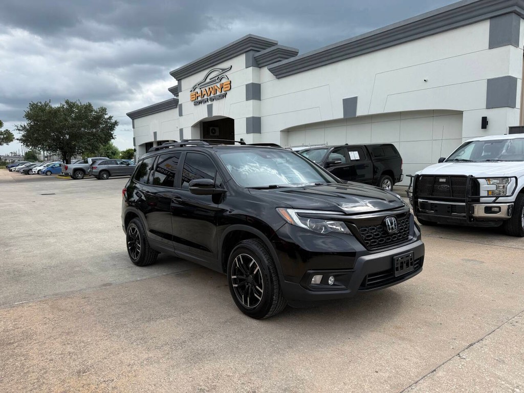 Honda Passport Vehicle Full-screen Gallery Image 02
