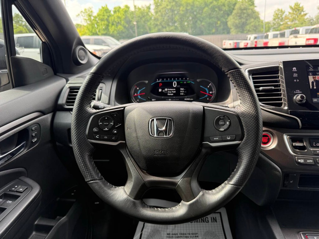 Honda Passport Vehicle Full-screen Gallery Image 22