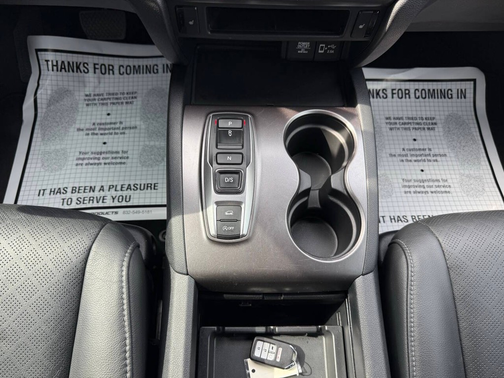 Honda Passport Vehicle Full-screen Gallery Image 28