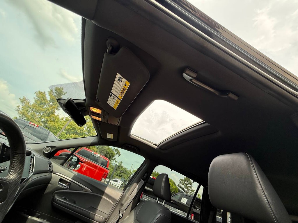 Honda Passport Vehicle Full-screen Gallery Image 30
