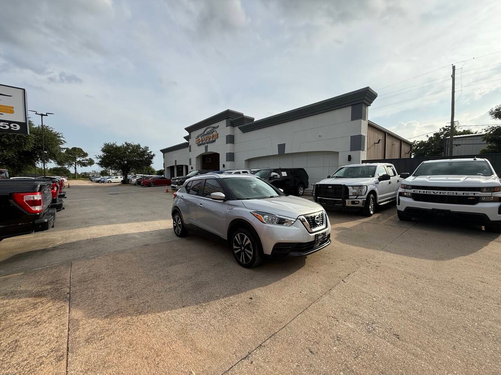 Nissan Kicks Vehicle Full-screen Gallery Image 41