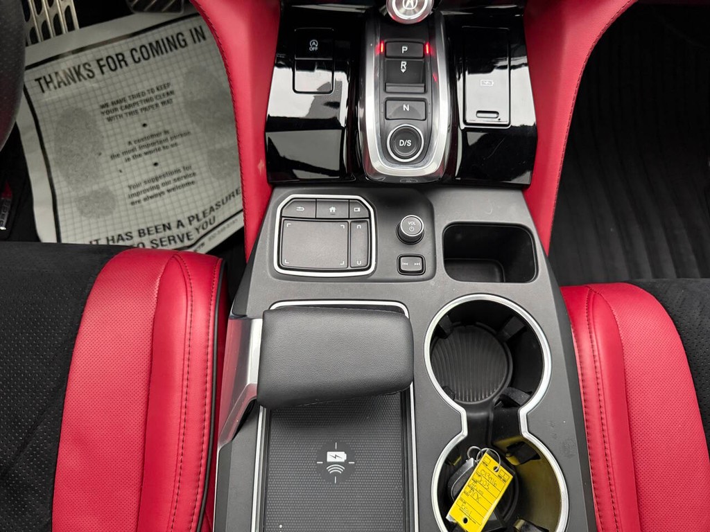 Acura MDX Vehicle Full-screen Gallery Image 31