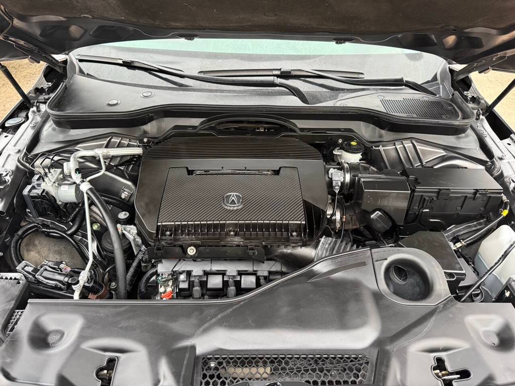 Acura MDX Vehicle Full-screen Gallery Image 40