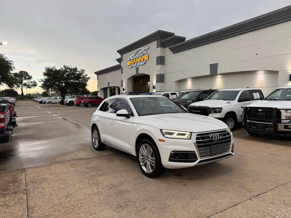 Audi Q5 Vehicle Full-screen Gallery Image 43