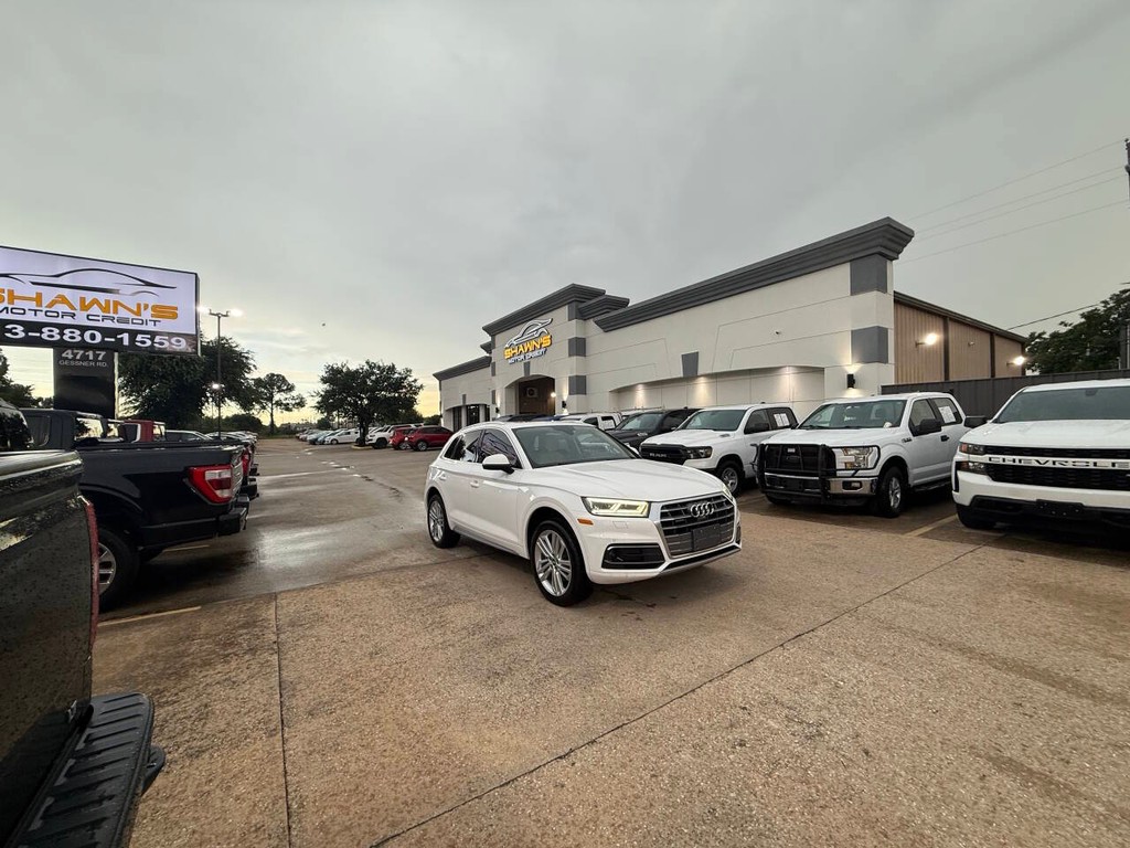 Audi Q5 Vehicle Full-screen Gallery Image 45