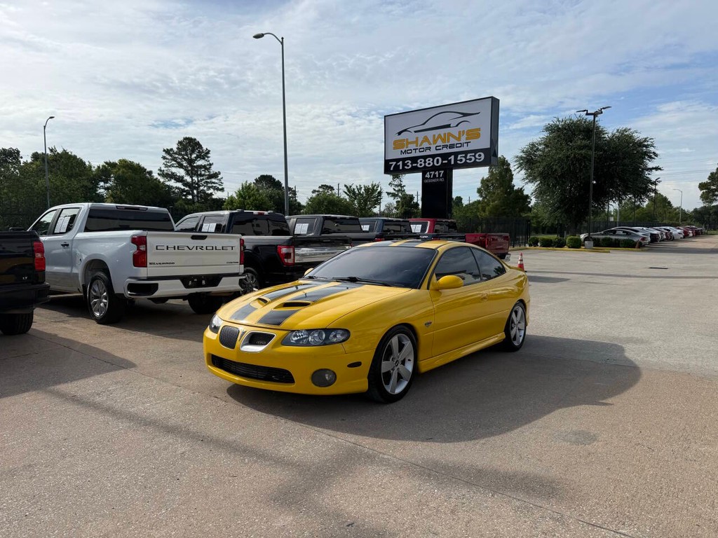 Pontiac GTO Vehicle Full-screen Gallery Image 03