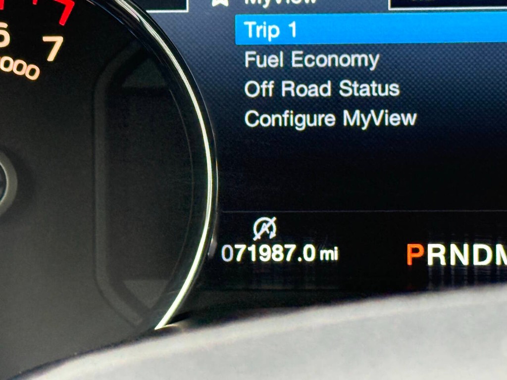 Ford F-150 Vehicle Full-screen Gallery Image 32