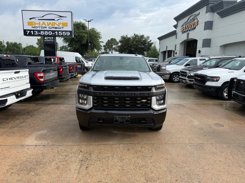 Chevrolet Silverado 2500HD Vehicle Full-screen Gallery Image 36