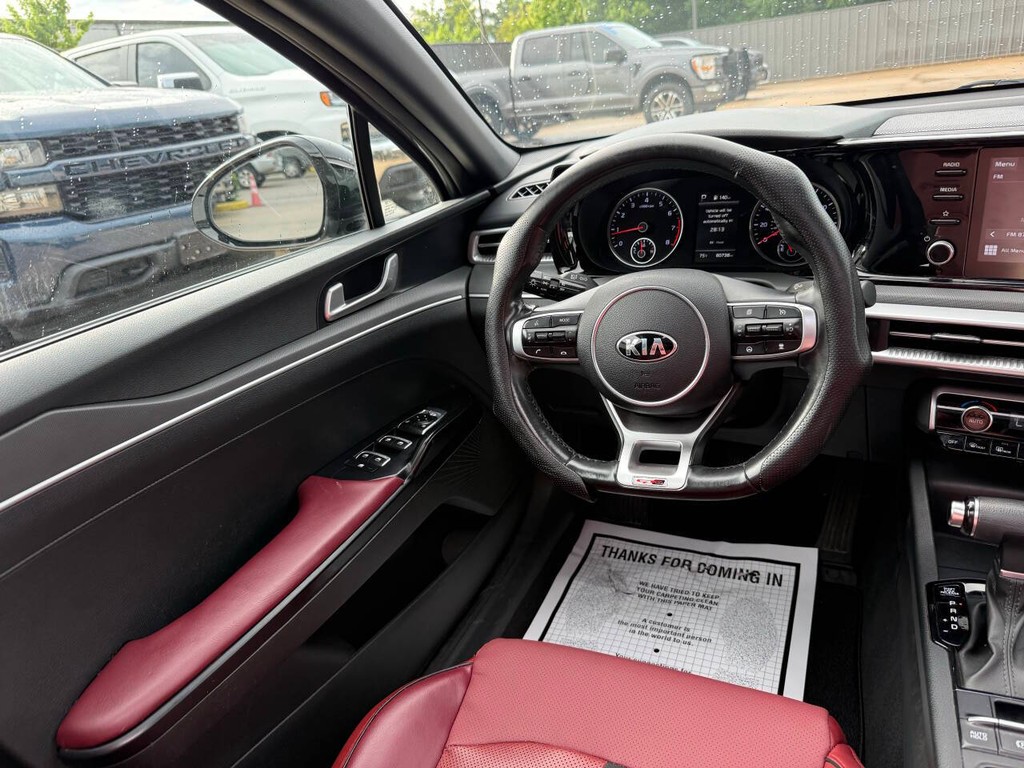 Kia K5 Vehicle Full-screen Gallery Image 19