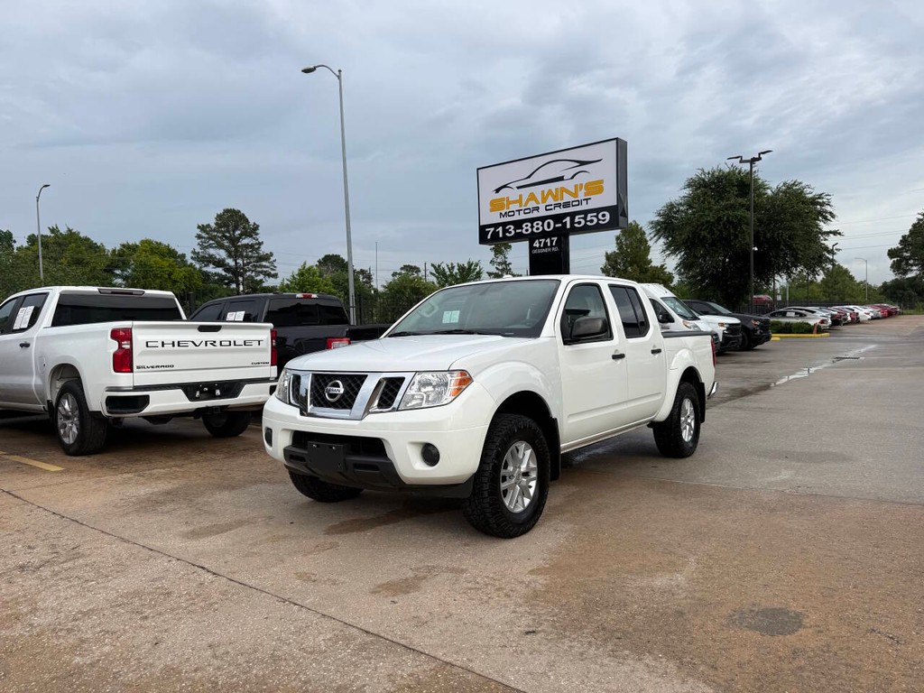 Nissan Frontier Vehicle Full-screen Gallery Image 37