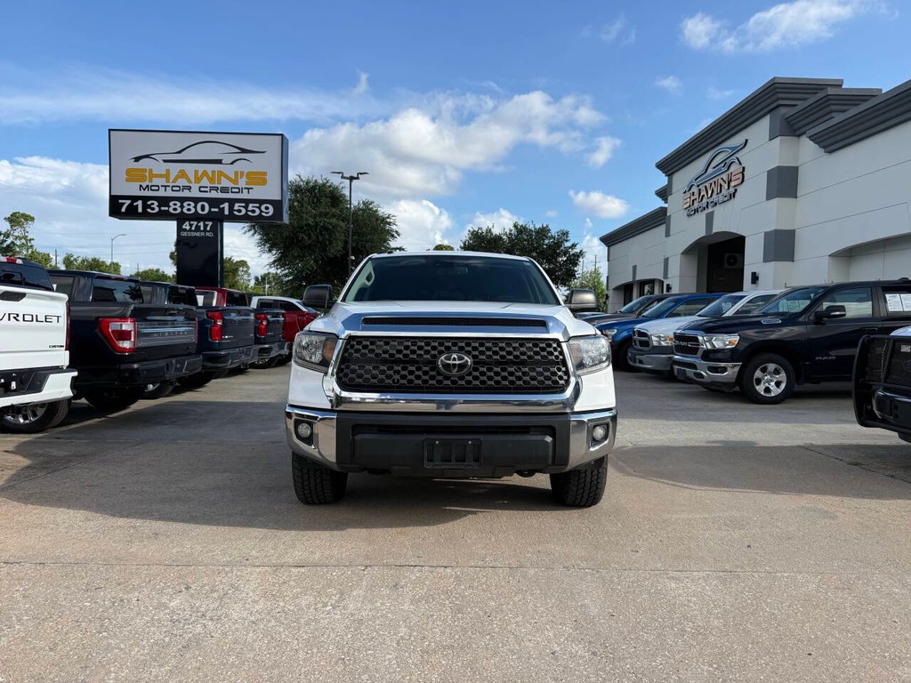 Toyota Tundra 4WD Vehicle Full-screen Gallery Image 40