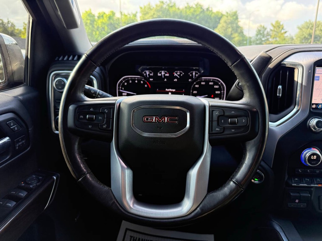 GMC Sierra 1500 Vehicle Full-screen Gallery Image 22