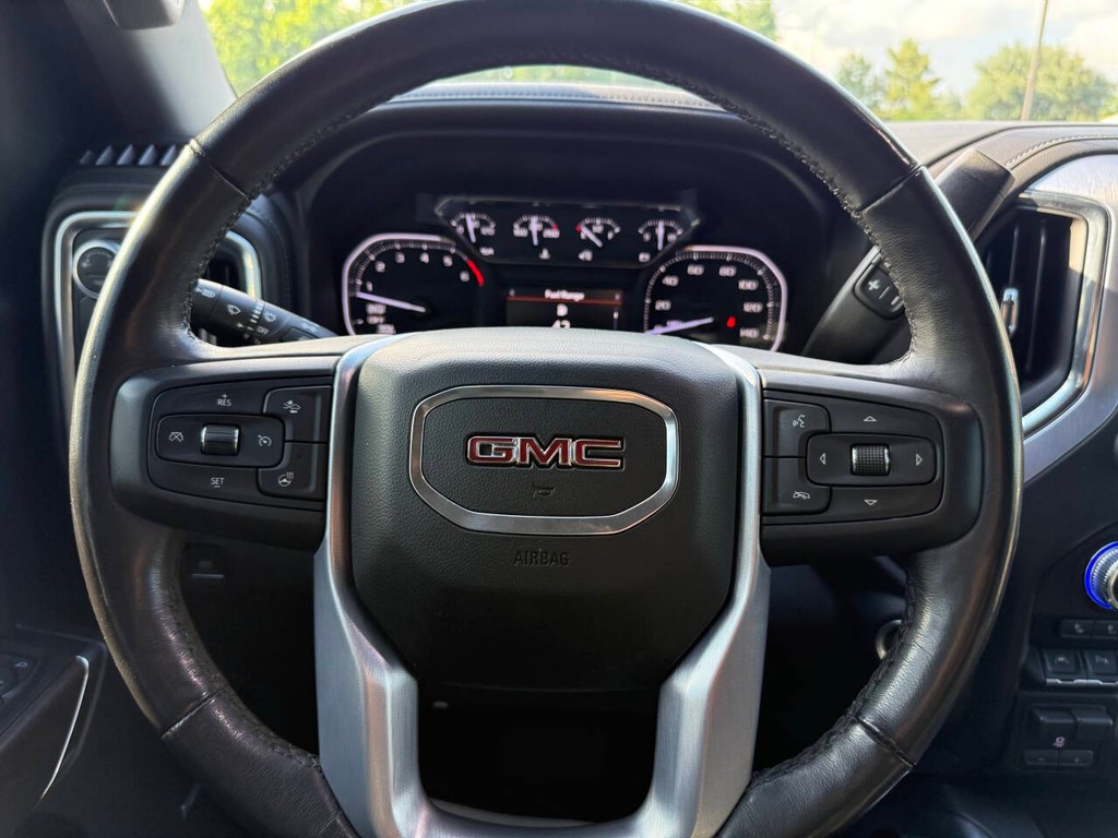 GMC Sierra 1500 Vehicle Full-screen Gallery Image 23