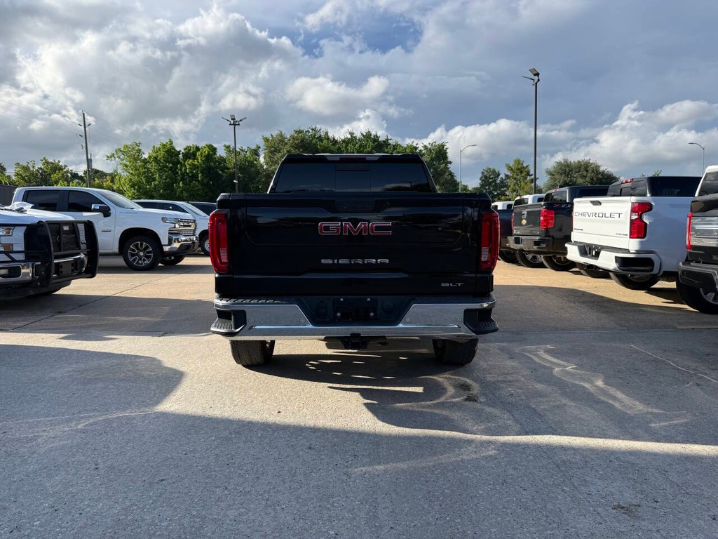 GMC Sierra 1500 Vehicle Full-screen Gallery Image 40