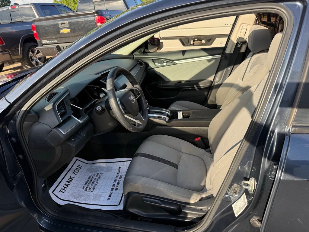Honda Civic Sedan Vehicle Full-screen Gallery Image 05