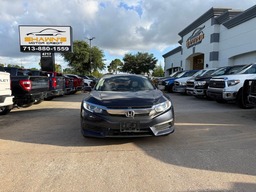 Honda Civic Sedan Vehicle Full-screen Gallery Image 37