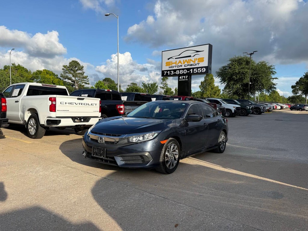 Honda Civic Sedan Vehicle Full-screen Gallery Image 40