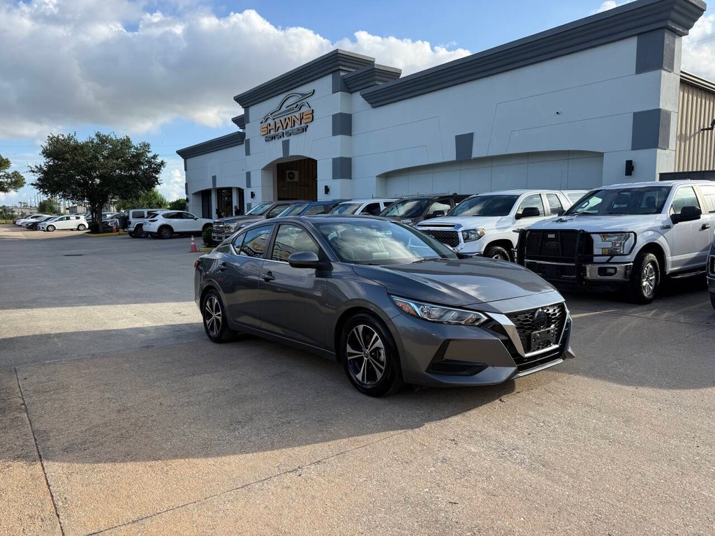 Nissan Sentra Vehicle Full-screen Gallery Image 40