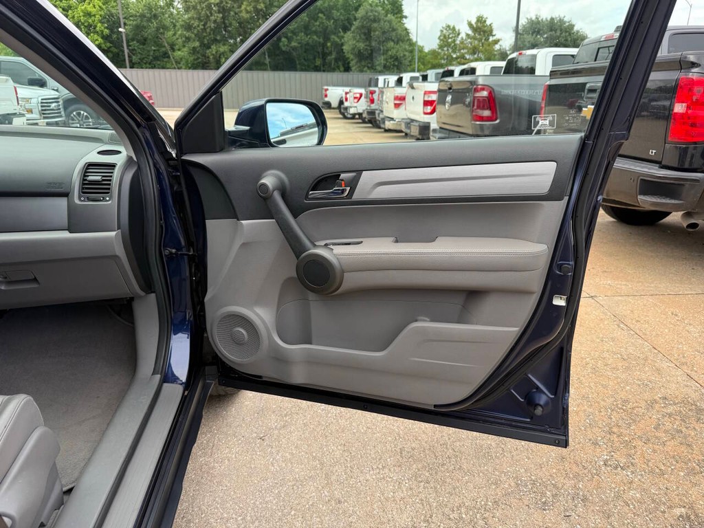 Honda CR-V Vehicle Full-screen Gallery Image 11