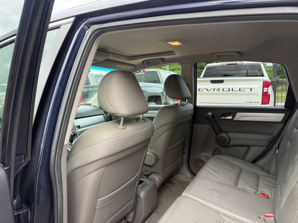 Honda CR-V Vehicle Full-screen Gallery Image 12