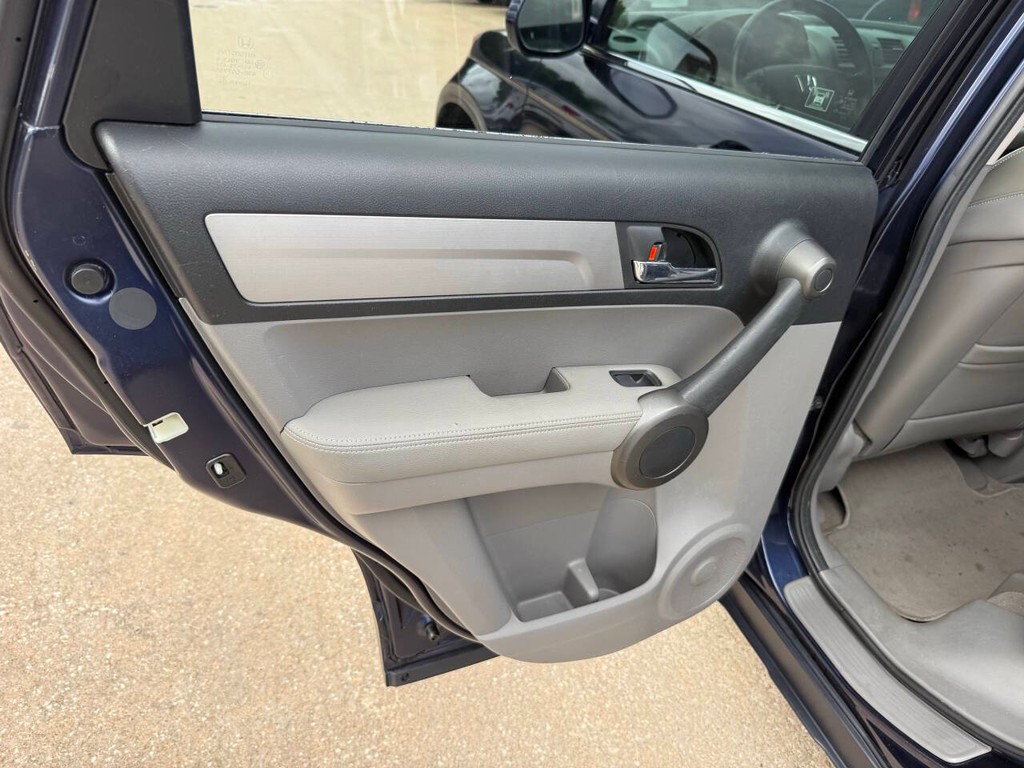 Honda CR-V Vehicle Full-screen Gallery Image 14