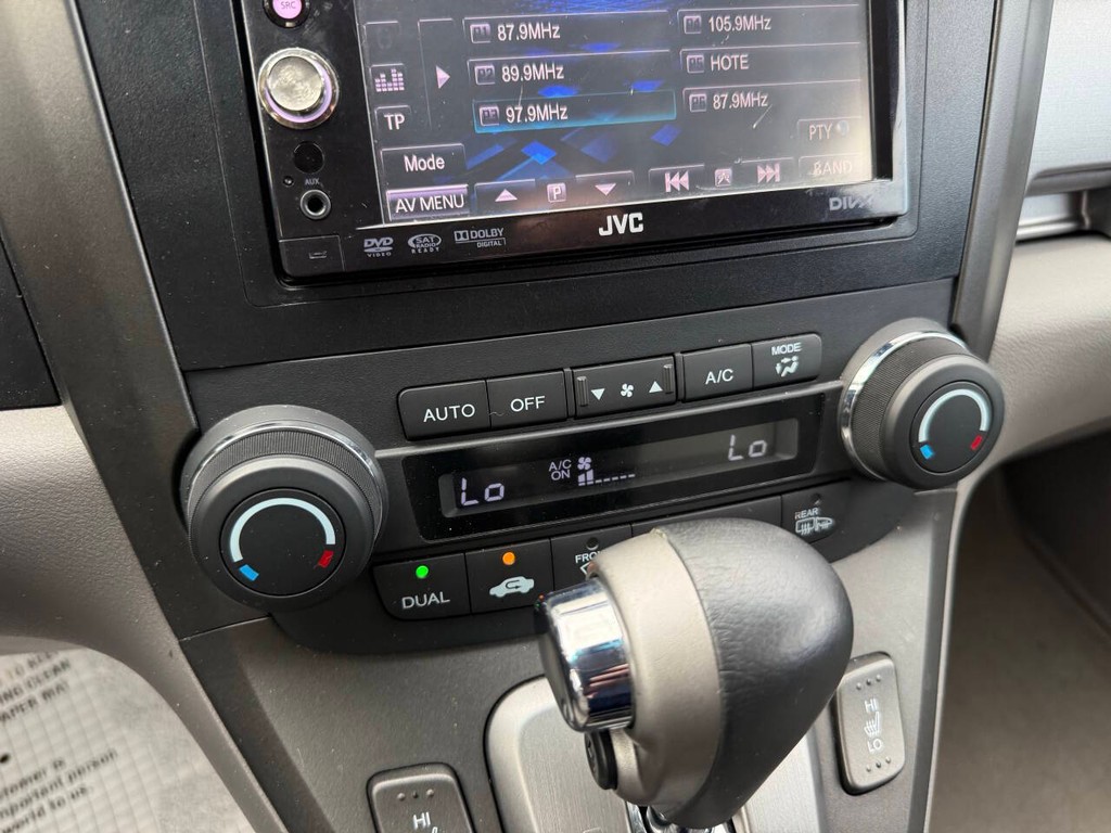 Honda CR-V Vehicle Full-screen Gallery Image 29