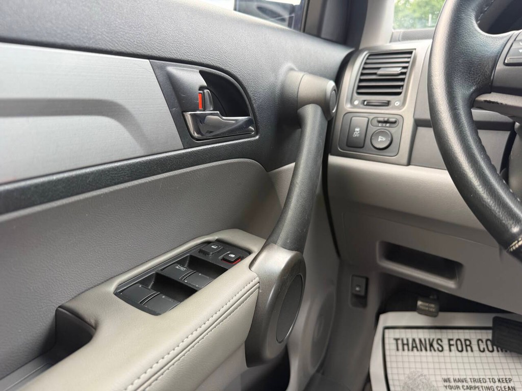 Honda CR-V Vehicle Full-screen Gallery Image 32
