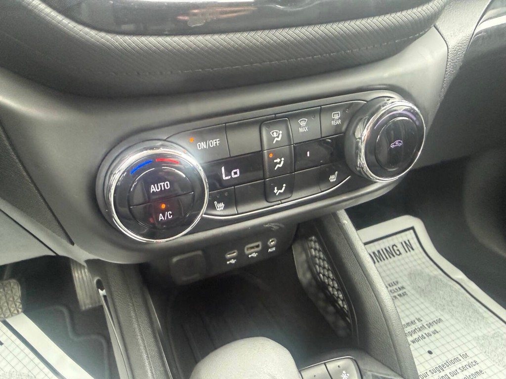 Chevrolet Trailblazer Vehicle Full-screen Gallery Image 29