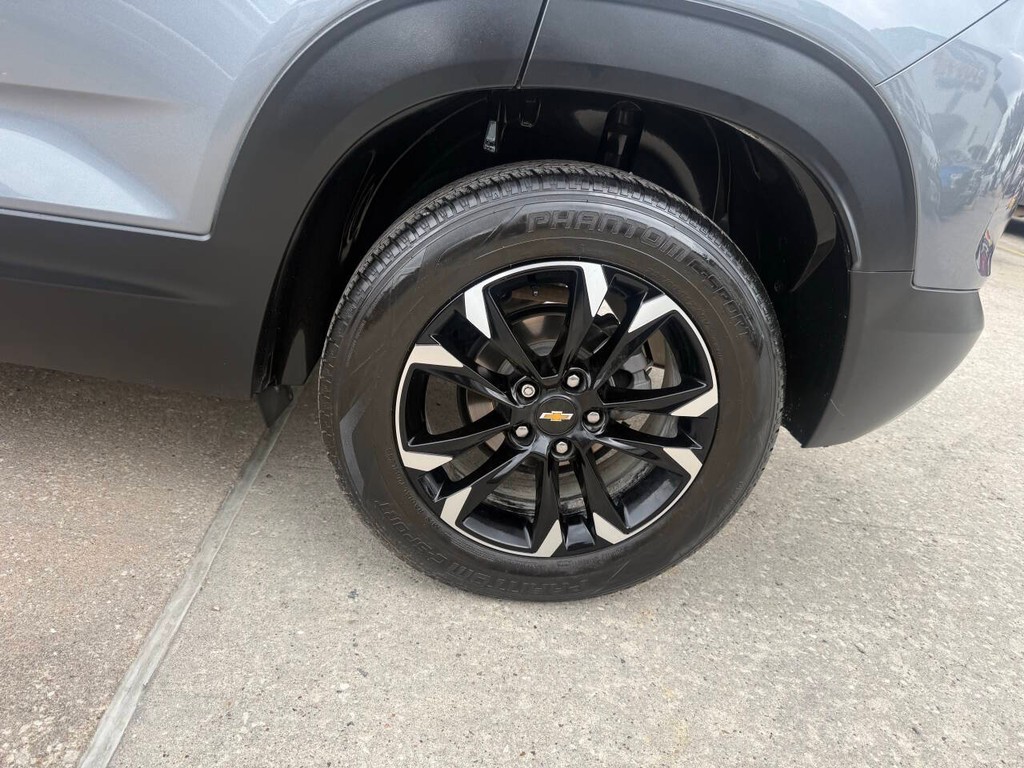 Chevrolet Trailblazer Vehicle Full-screen Gallery Image 37