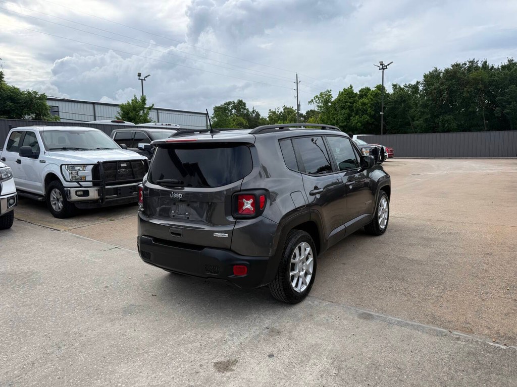Jeep Renegade Vehicle Full-screen Gallery Image 05