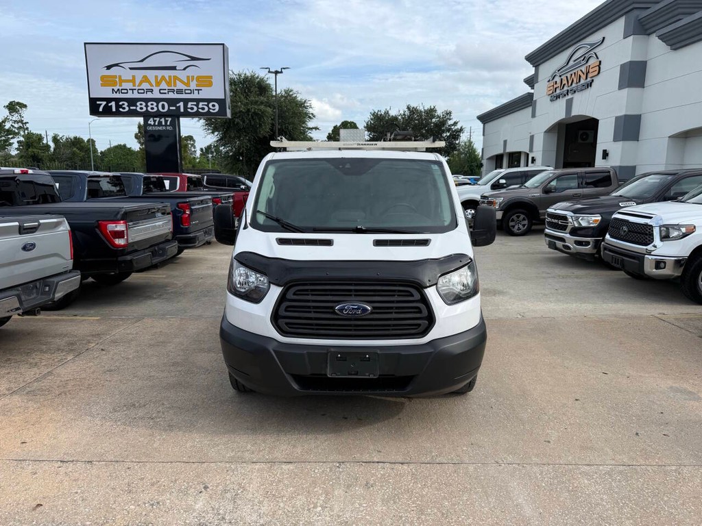 Ford Transit Van Vehicle Full-screen Gallery Image 34