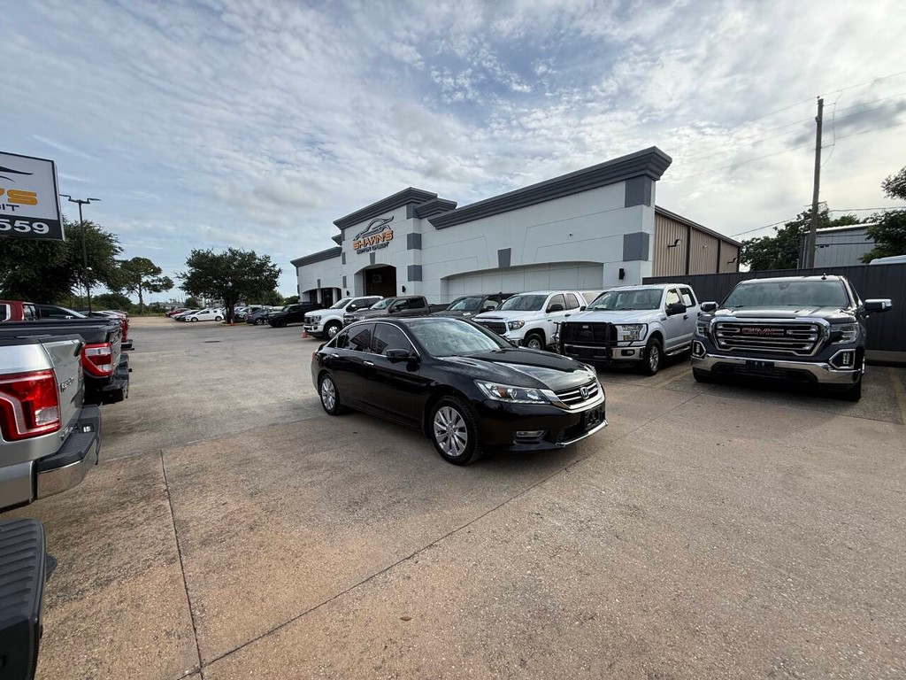 Honda Accord Sedan Vehicle Full-screen Gallery Image 44